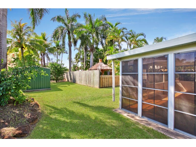 Kewarra Beach QLD 4879