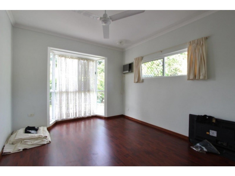 2/8 Albion Street, Yorkeys Knob QLD 4878