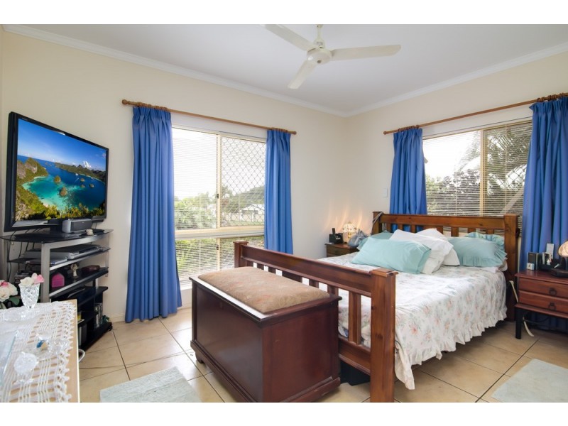 Redlynch QLD 4870
