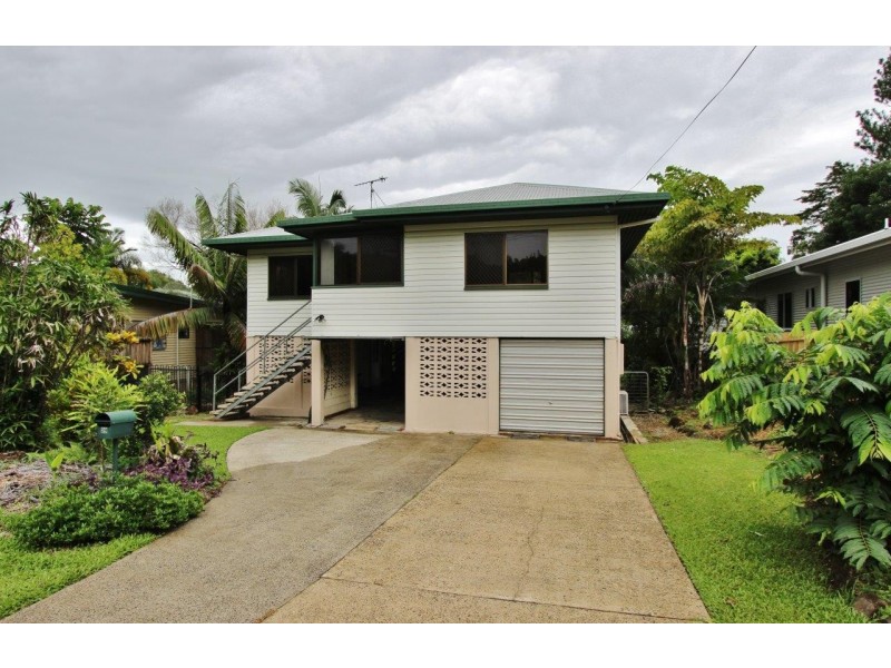 29 Murchison Street, Whitfield QLD 4870