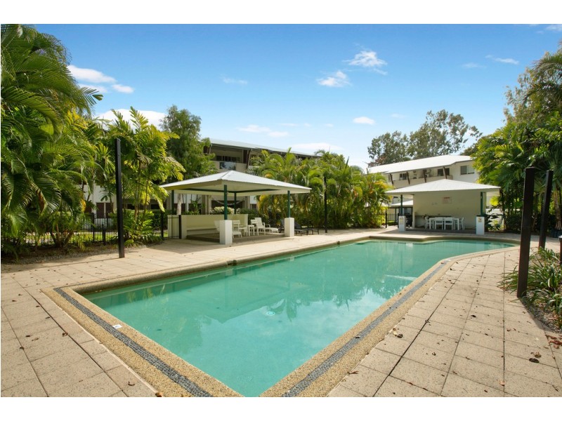 7/1804 Captain Cook Highway, Clifton Beach QLD 4879