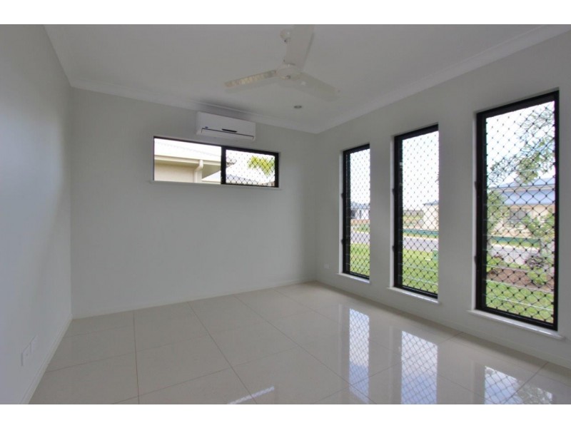12 Gurrumbah Link, Smithfield QLD 4878