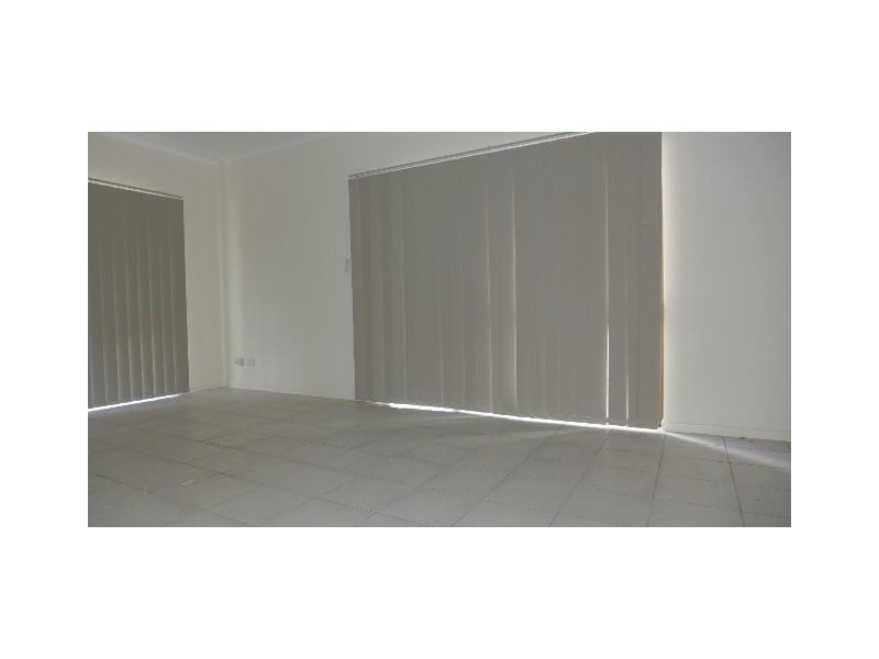 4/23 Mintaro Crescent, Woree QLD 4868