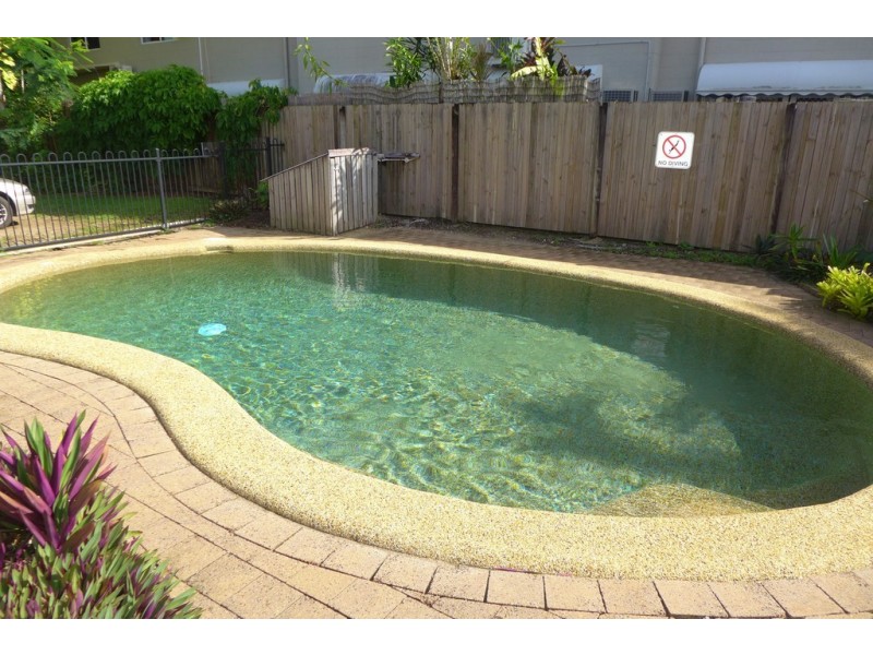 11/527 Varley Street, Yorkeys Knob QLD 4878