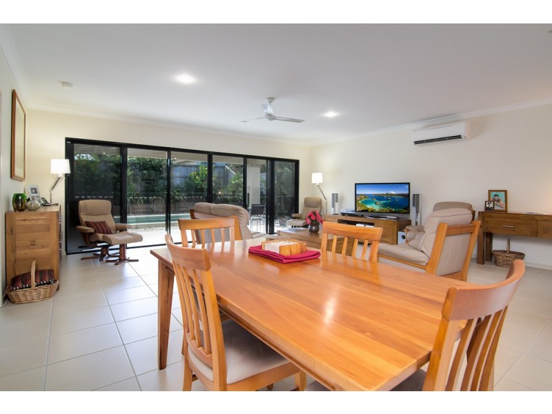 Trinity Beach QLD 4879