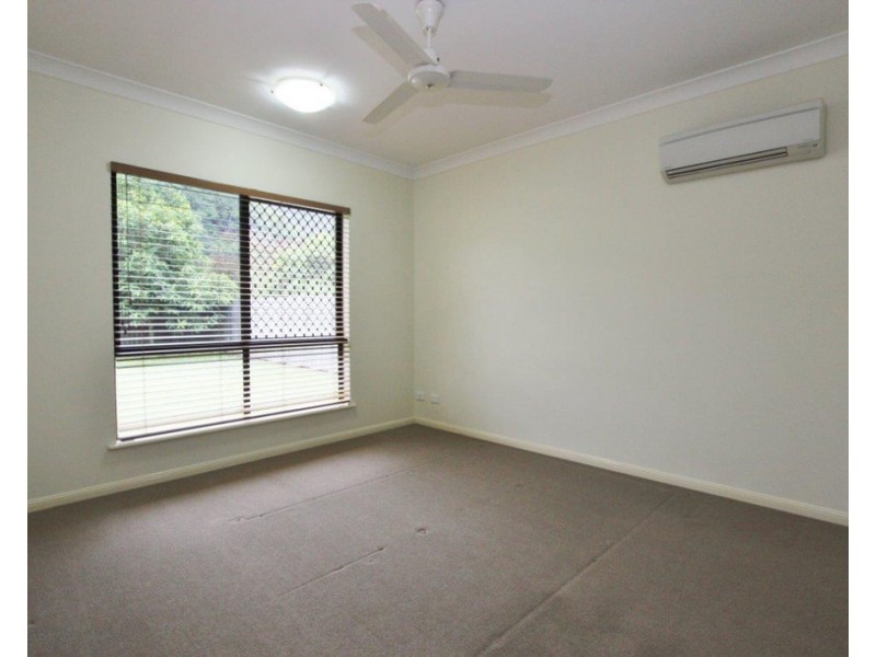 3 Chandra Close, Redlynch QLD 4870