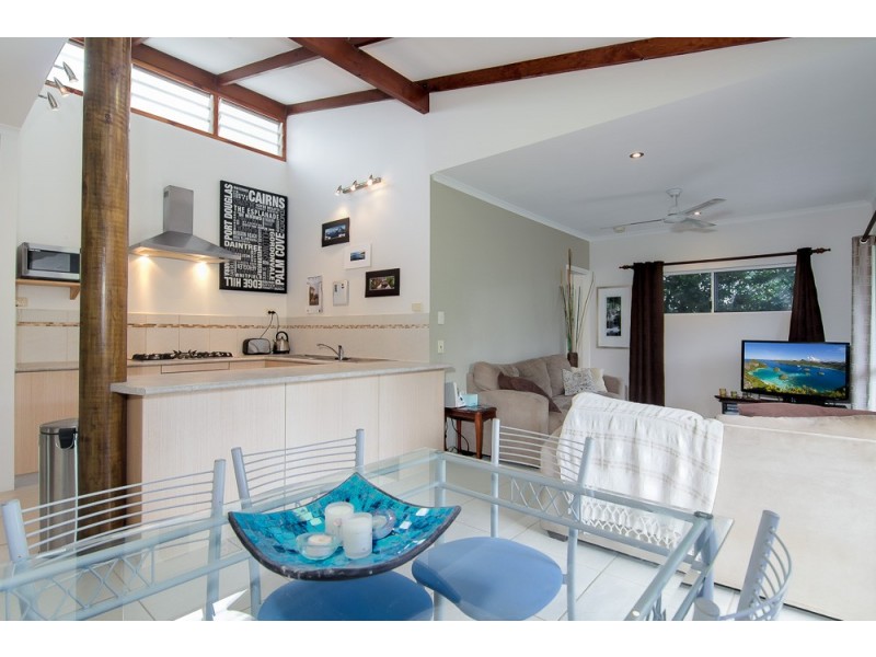1 Bindaree Close, Caravonica QLD 4878