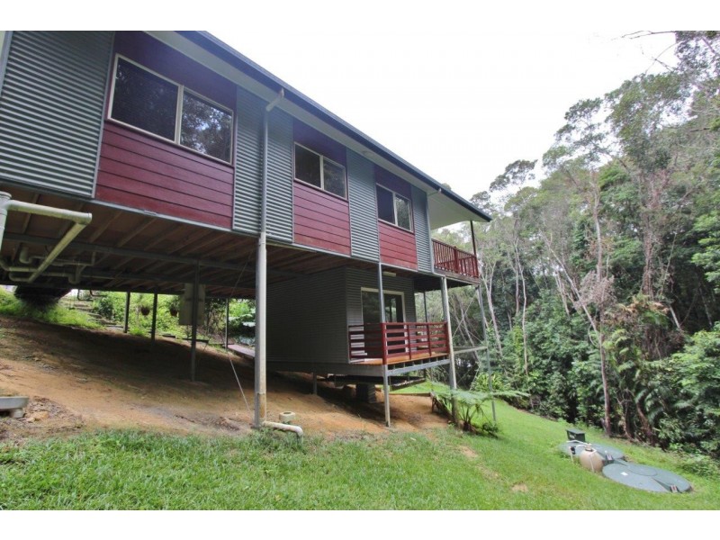5 Williamson Drive, Kuranda QLD 4881