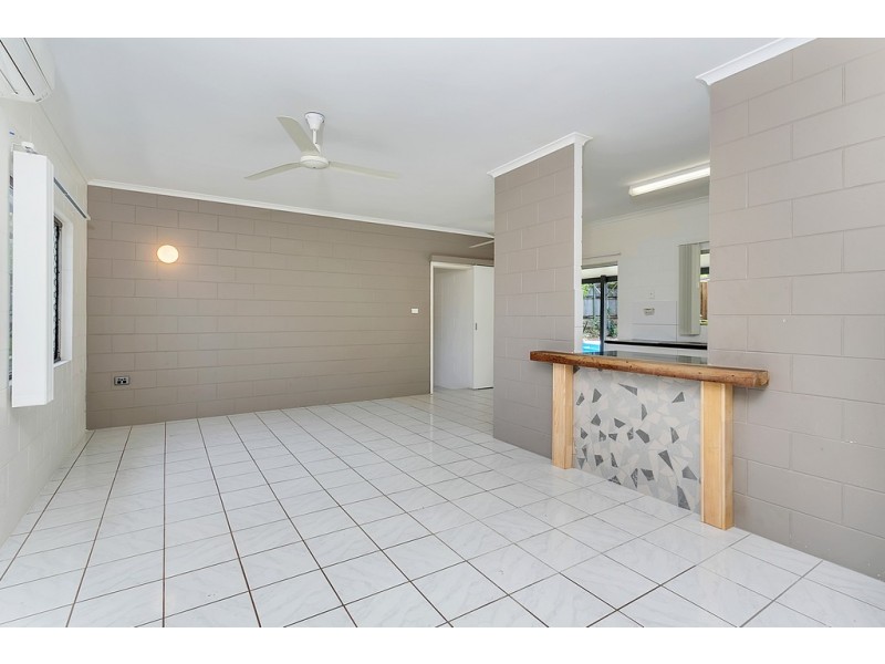 17 Grampian Close, Smithfield QLD 4878