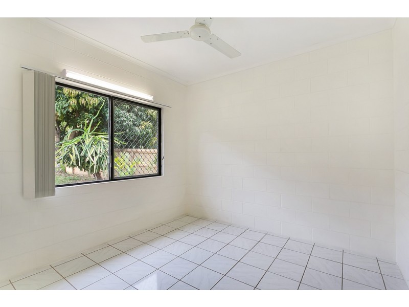 17 Grampian Close, Smithfield QLD 4878