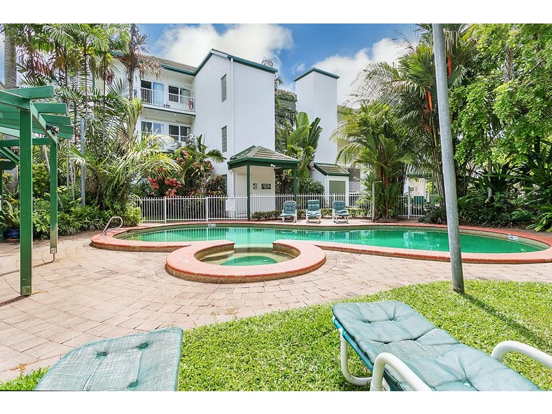 Trinity Beach QLD 4879