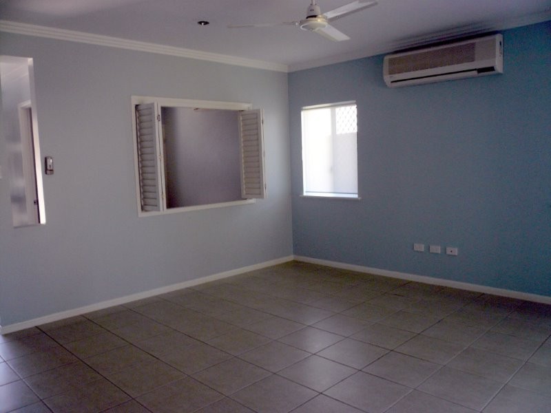 12 Seclusion Drive, Palm Cove QLD 4879