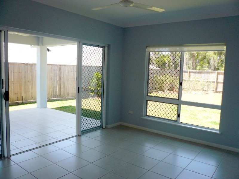 12 Seclusion Drive, Palm Cove QLD 4879