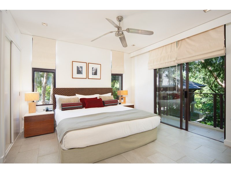 U 212 and 213, 5 Triton Street, Palm Cove QLD 4879