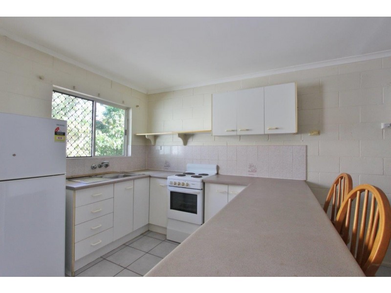 4/379 Mayers Street, Edge Hill QLD 4870