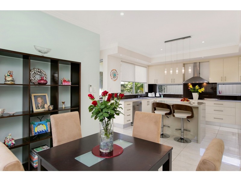 44A Cedar Road, Palm Cove QLD 4879