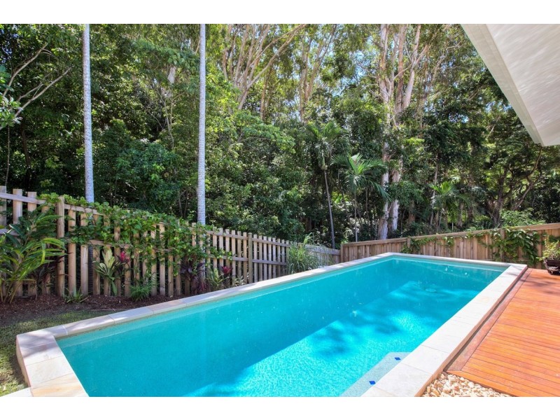 44A Cedar Road, Palm Cove QLD 4879