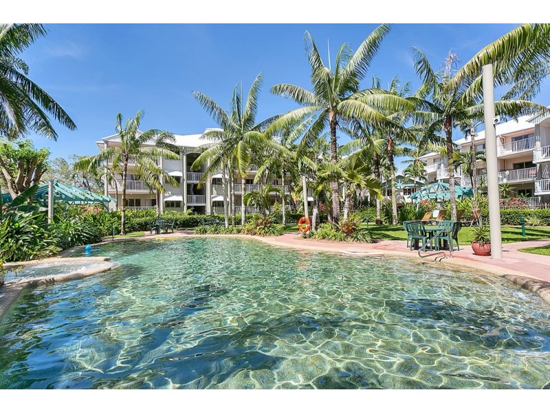 61/129 Oleander Street, Holloways Beach QLD 4878