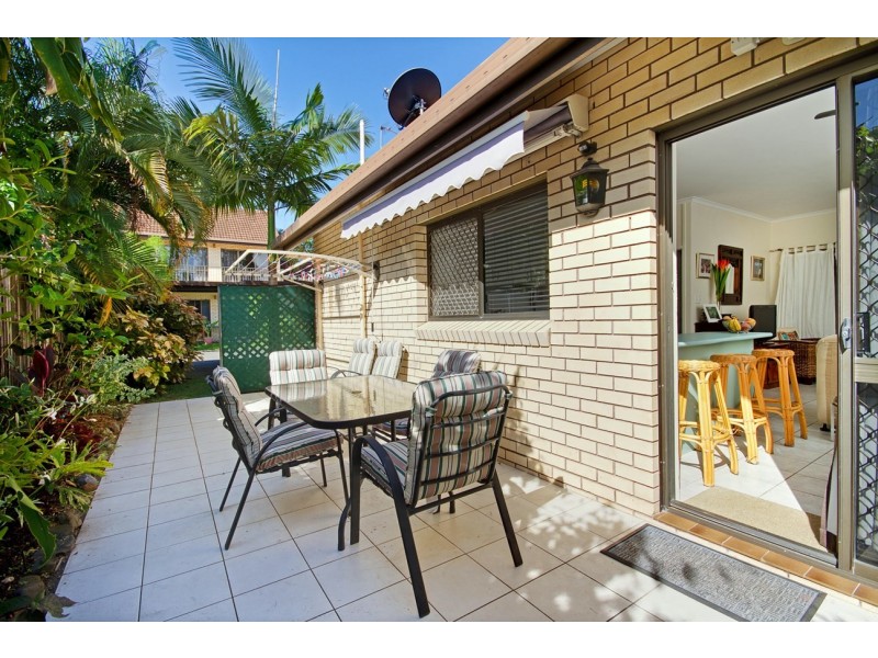 35/21 Poinciana Street, Holloways Beach QLD 4878