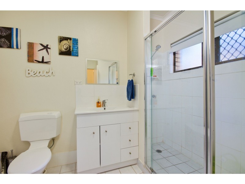 35/21 Poinciana Street, Holloways Beach QLD 4878