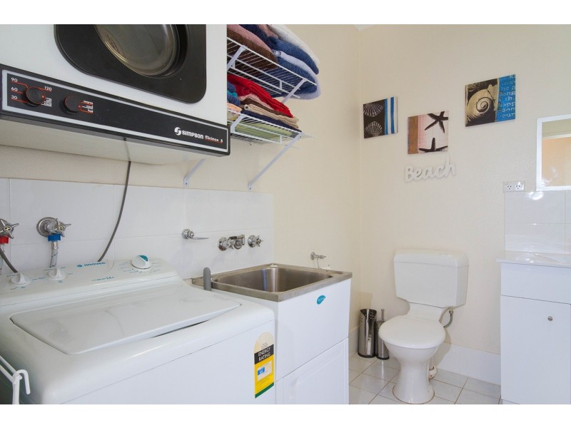 35/21 Poinciana Street, Holloways Beach QLD 4878