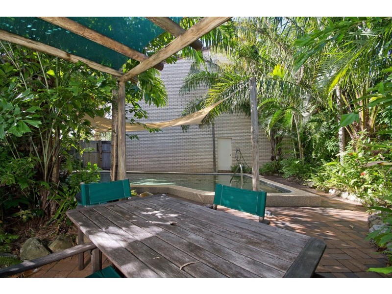 35/21 Poinciana Street, Holloways Beach QLD 4878