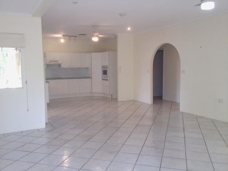 26 Eddy Street, Clifton Beach QLD 4879