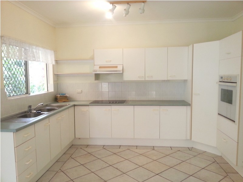 26 Eddy Street, Clifton Beach QLD 4879