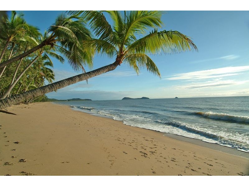 26 Eddy Street, Clifton Beach QLD 4879
