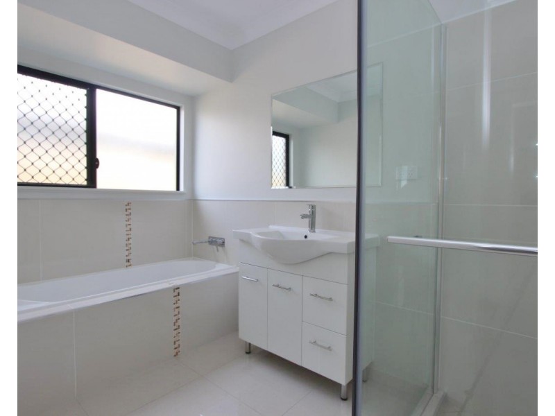 20 Hillary Street, Smithfield QLD 4878
