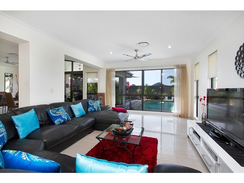 Smithfield QLD 4878