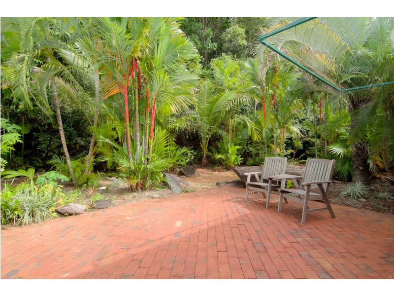 50 Robb Road, Redlynch QLD 4870