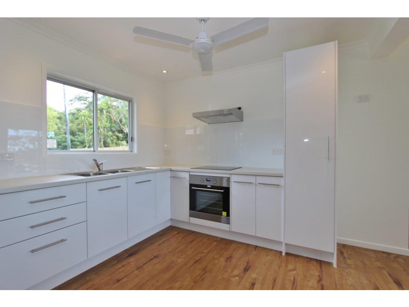 30b Cinderella Street, Machans Beach QLD 4878