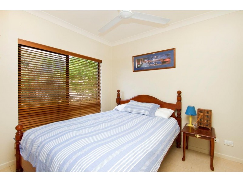18 Collett Close, Kewarra Beach QLD 4879