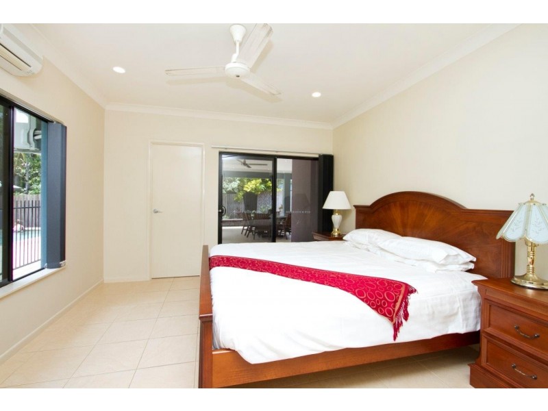 18 Collett Close, Kewarra Beach QLD 4879