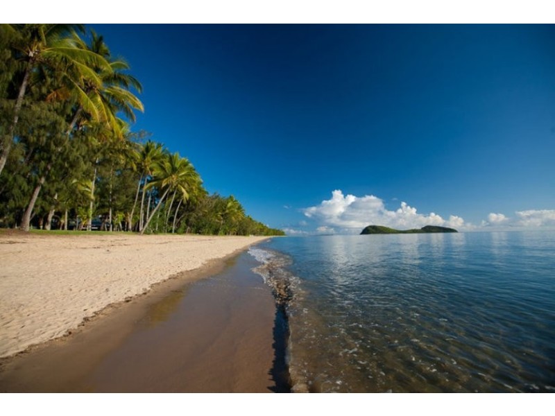 Palm Cove QLD 4879