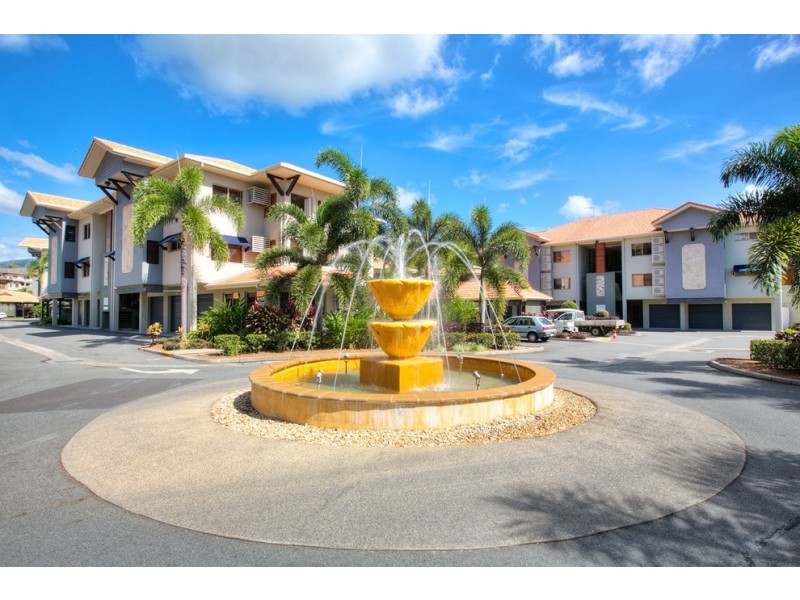 Clifton Beach QLD 4879