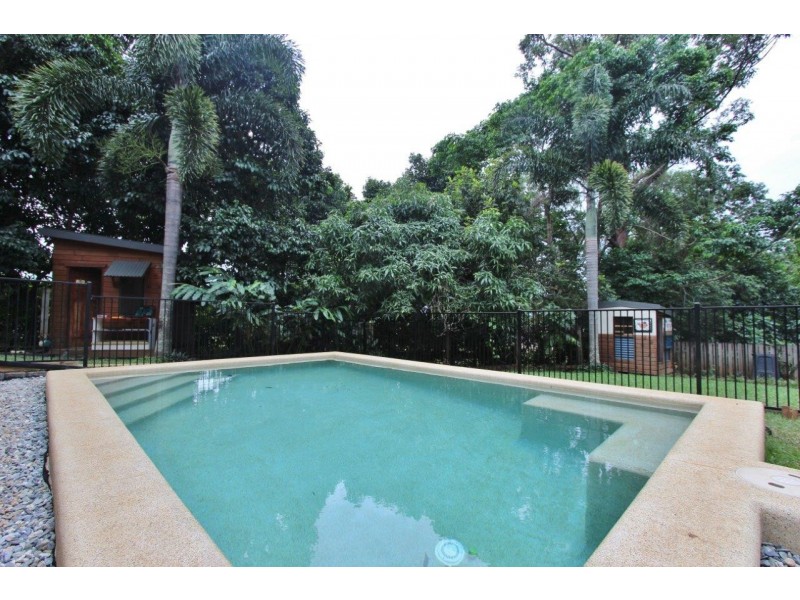 34 Daphne Drive, Redlynch QLD 4870