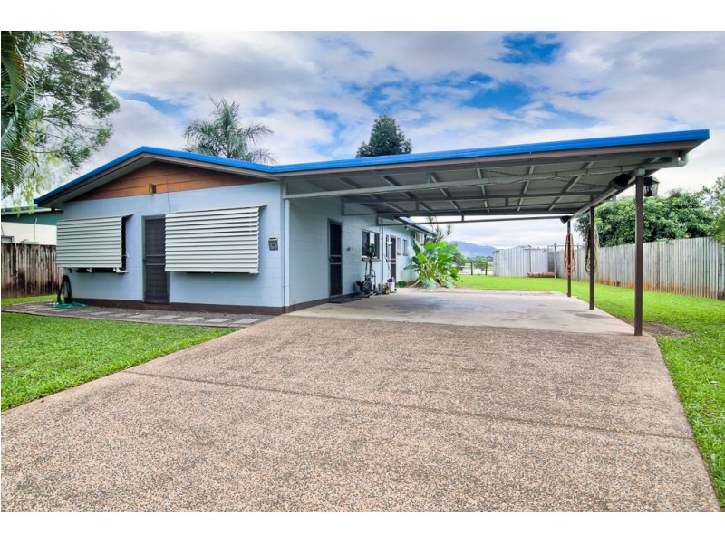 44 Impey Street, Caravonica QLD 4878