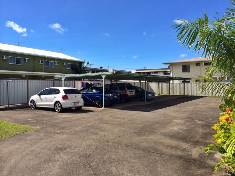 2/20 Jensen Street, Manoora QLD 4870