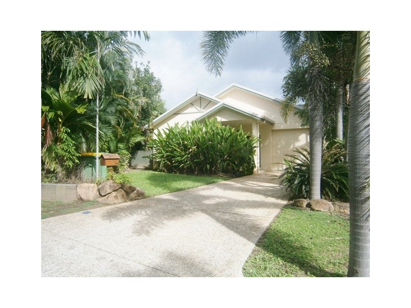 3 Sherwood Close, Brinsmead QLD 4870