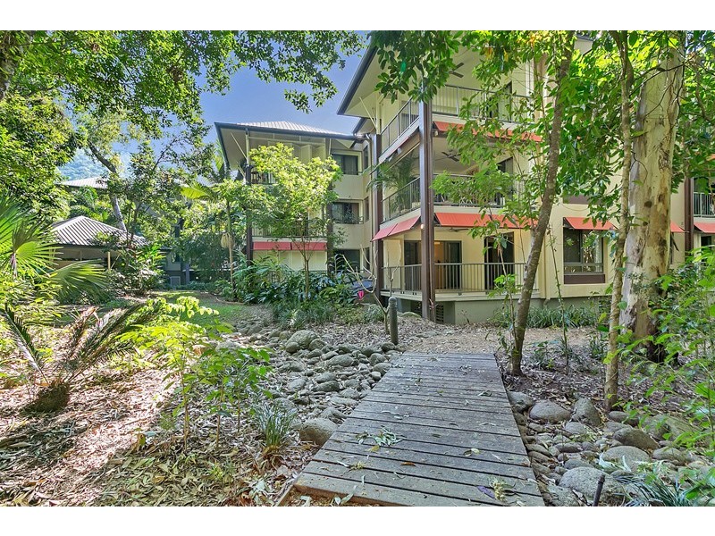 Kewarra Beach QLD 4879