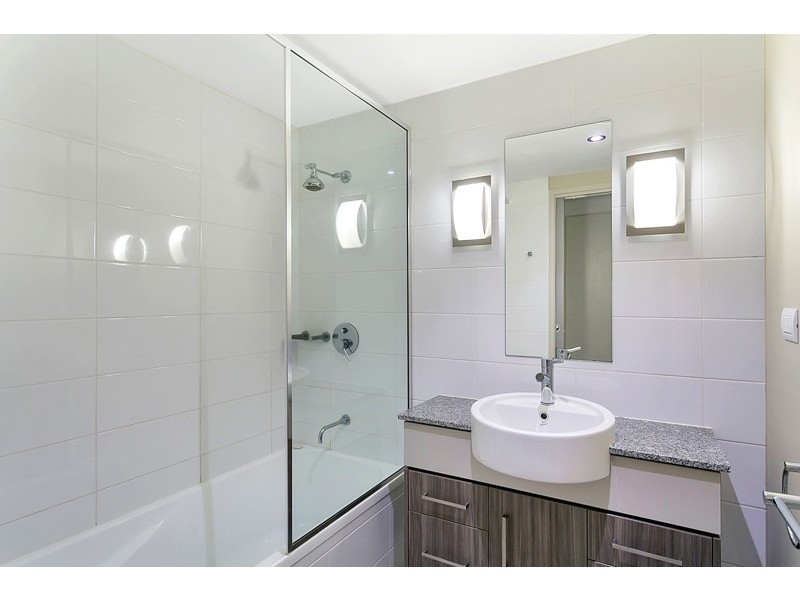 Kewarra Beach QLD 4879