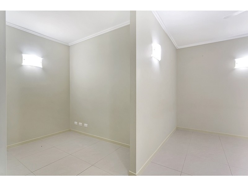 Kewarra Beach QLD 4879