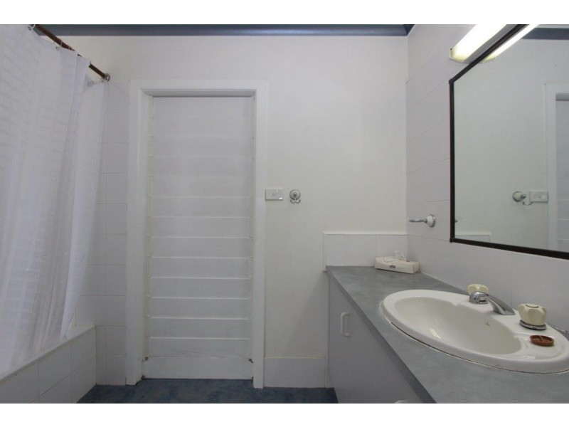 7b Madang Street, Trinity Beach QLD 4879