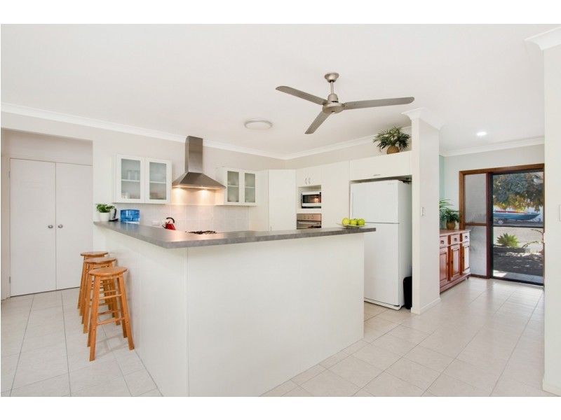 25 Monterey Street, Kewarra Beach QLD 4879