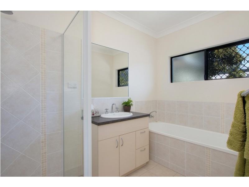 25 Monterey Street, Kewarra Beach QLD 4879