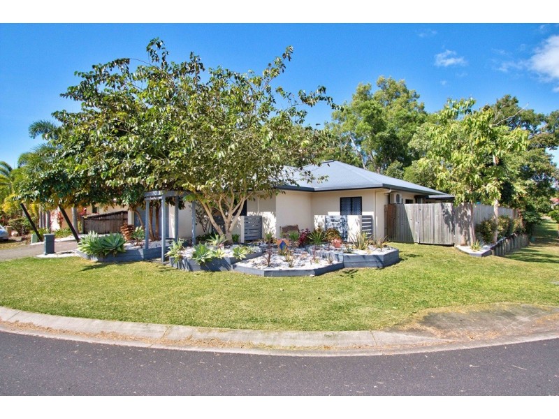 25 Monterey Street, Kewarra Beach QLD 4879