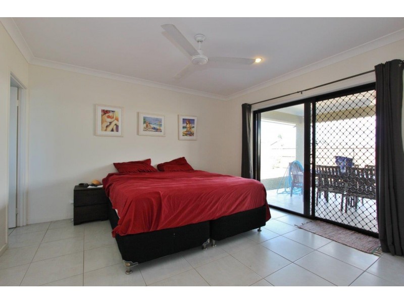 24 Landsborough Drive, Smithfield QLD 4878
