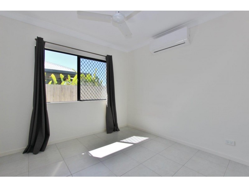 24 Landsborough Drive, Smithfield QLD 4878